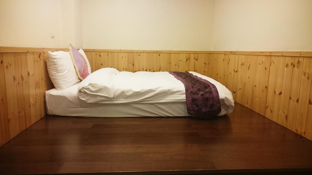 Sun Moon Lake Crystal B&B Nantou Eksteriør billede